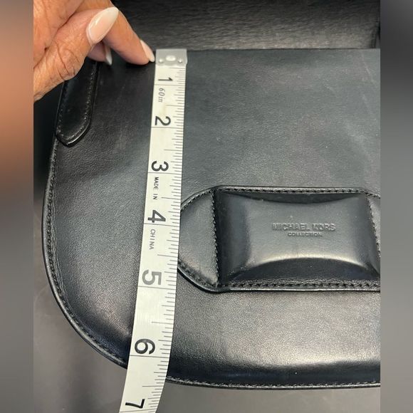 Michael Kors Daria Black Leather Saddle Crossbody Bag - Picture 13 of 16